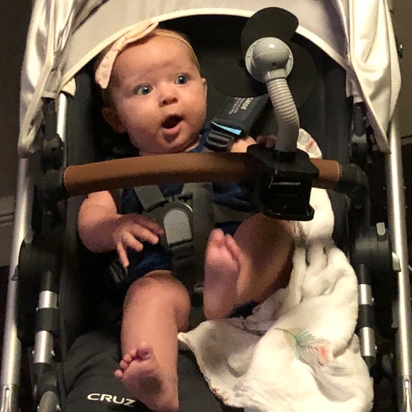 Dreambaby Clip-On Stroller Fan Silver/Black - Picture 7 of 7